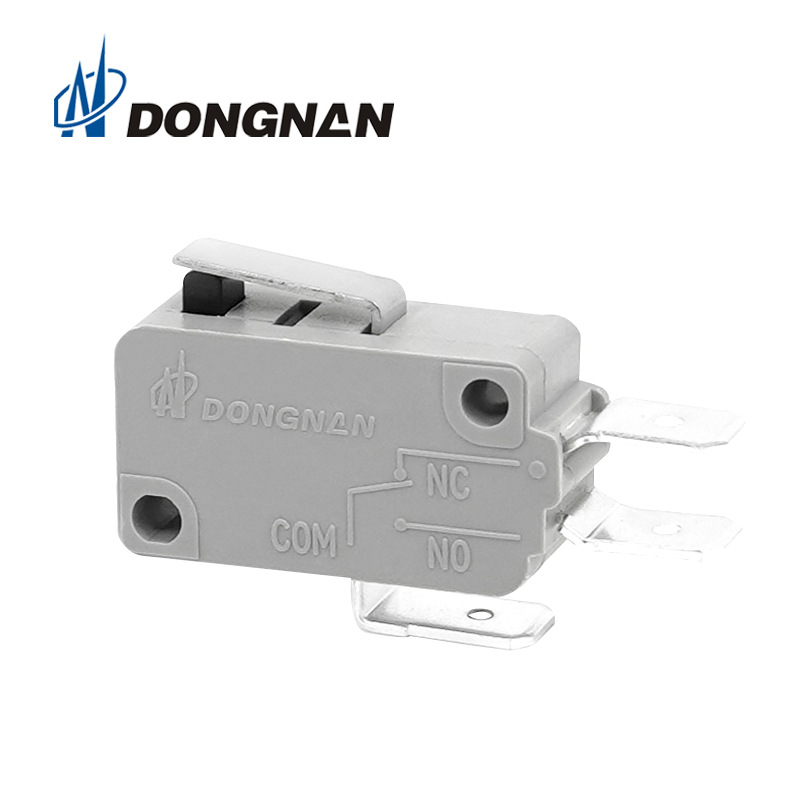 DONGNAN東南廠家供短手柄三腳微動開關 KW3A小型限位開關微動開關